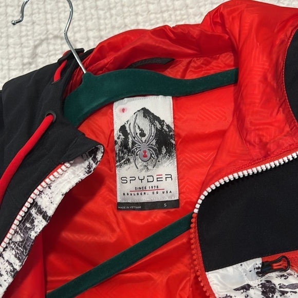 Spider TIMELESS LE
C’est Marble size S like new! - Picture 2 of 4